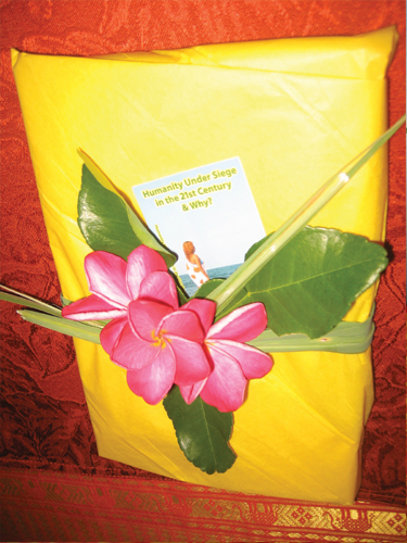 Yellow Gift Wrapping